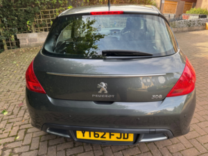 2012 Peugeot 308 1.6 Hdi Active Hatchback 5dr Diesel Manual Euro 5 (92 Ps) in Grey — image 5
