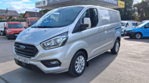 2023 Ford Transit Custom 2.0 280 Ecoblue Limited Panel Van 5dr Diesel Manual L1 H1 Euro 6 (s/s) (130 Ps) in Silver — image 5