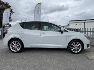 2013 SEAT Ibiza 1.2 Tsi Fr in White — image 6