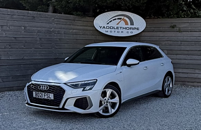 2021 Audi A3 1.4 Tfsie 40 S Line in White — image 1