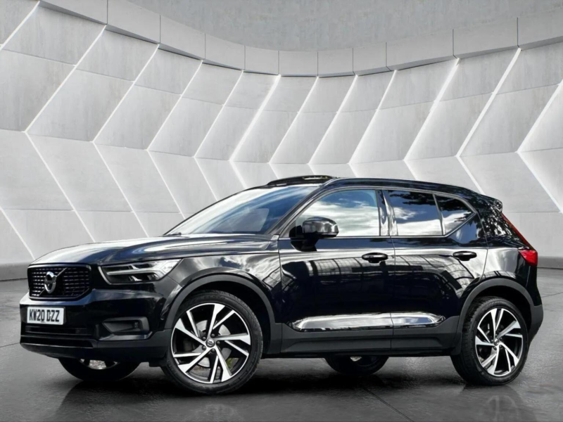 2020 Volvo Xc40 2.0 T5 R-Design Pro Auto AWD Euro 6 (s/s) 5dr in Black — image 1
