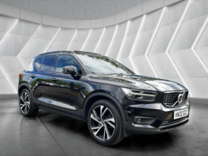 2020 Volvo Xc40 2.0 T5 R-Design Pro Auto AWD Euro 6 (s/s) 5dr in Black — image 3