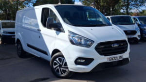 2022 Ford Transit Custom 2.0 340 Ecoblue Trend Panel Van 5dr Diesel Manual L2 H1 Euro 6 (s/s) (130 Ps) in White — image 4