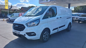 2022 Ford Transit Custom 2.0 340 Ecoblue Trend Panel Van 5dr Diesel Manual L2 H1 Euro 6 (s/s) (130 Ps) in White — image 5