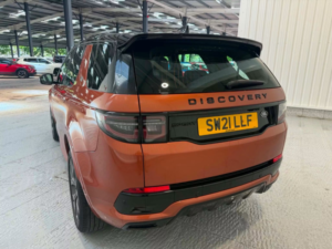 2021 Land Rover Discovery Sport 2.0 D200 Mhev *r-Dynamic Se*360cam-Panroof-Leather-Fdsh-2keys-20”alloys*stunning!* in Orange — image 6