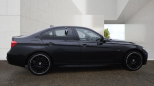 2018 BMW 3 Series 2.0 320i M Sport Saloon 4dr Petrol Auto Euro 6 (s/s) (184 Ps) in Black — image 5