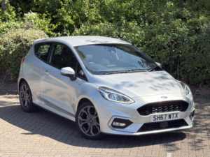 2017 Ford Fiesta 1.0 T Ecoboost St-Line in Silver — image 5