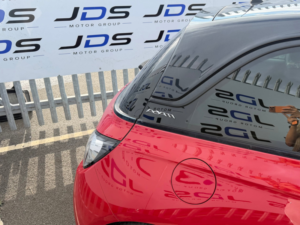 2016 Vauxhall Adam 1.2i Ecoflex Energised Hatchback 3dr Petrol Manual Euro 6 (s/s) (70 Ps) in Red — image 4