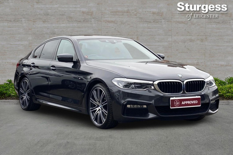 2017 BMW 5 Series 3.0 530d M Sport Auto Xdrive Euro 6 (s/s) 4dr in Grey — image 1