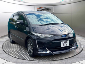 2019 Toyota Estima 2.4 Hybrid Auto Premium Edition in Black — image 5