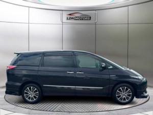 2019 Toyota Estima 2.4 Hybrid Auto Premium Edition in Black — image 6