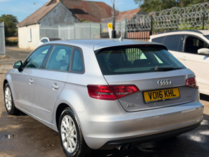 2016 Audi A3 1.4 Tfsi Cod Se Sportback S Tronic Euro 6 (s/s) 5dr in Silver — image 4