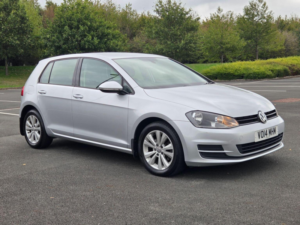 2014 Volkswagen Golf 2.0 Tdi Bluemotion Tech Se Euro 5 (s/s) 5dr in Silver — image 5