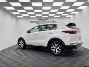 2017 Kia Sportage 1.6 T-Gdi Gt-Line in White — image 4