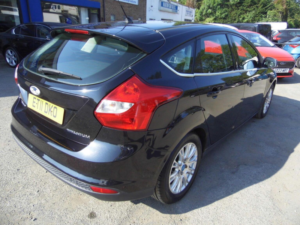 2011 Ford Focus 1.6 Titanium Euro 5 5dr in Black — image 6