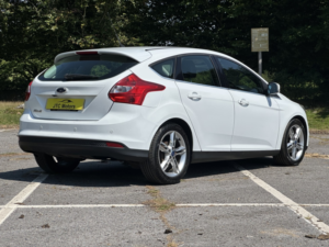 2014 Ford Focus 1.6 Tdci 115 Titanium X Navigator 5dr Man, Diesel, White + £20 Road Tax in White — image 3
