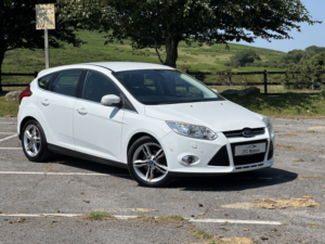 2014 Ford Focus 1.6 Tdci 115 Titanium X Navigator 5dr Man, Diesel, White + £20 Road Tax in White — image 6