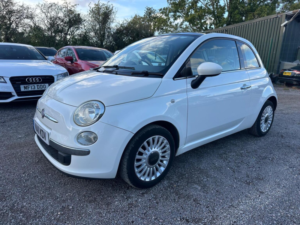 2011 Fiat 500 1.2 Lounge Euro 5 (s/s) 3dr in White — image 4