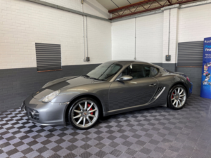 2007 Porsche Cayman 3.4 987 S Coupe 2dr Petrol Manual (254 G/km, 295 Bhp) in Grey — image 2