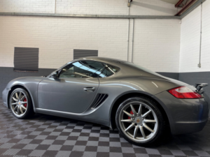 2007 Porsche Cayman 3.4 987 S Coupe 2dr Petrol Manual (254 G/km, 295 Bhp) in Grey — image 4