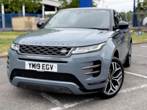 2019 Land Rover Range Rover Evoque 2.0 D180 First Edition Auto 4WD Euro 6 (s/s) 5dr in Grey — image 4
