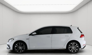 2019 Volkswagen Golf 2.0 Tdi R-Line DSG Euro 6 (s/s) 5dr in White — image 5