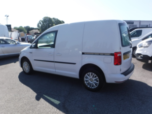 2020 Volkswagen Caddy 2.0 Tdi C20 Trendline in White — image 3