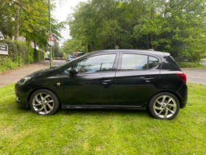 2017 Vauxhall Corsa 1.4 I Ecoflex Sri Vx Line in Black — image 6