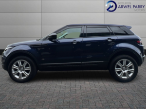 2018 Land Rover Range Rover Evoque 2.0 Td4 Se Tech in Blue — image 4