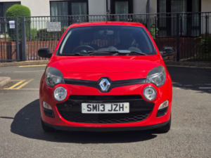 2013 Renault Twingo 1.2 16v Dynamique Euro 5 3dr in Red — image 2
