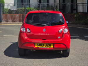 2013 Renault Twingo 1.2 16v Dynamique Euro 5 3dr in Red — image 5