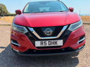 2017 Nissan Qashqai 1.5 Dci Tekna in Red — image 2