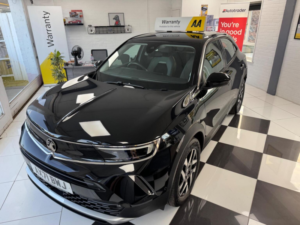 2022 Vauxhall Mokka 1.2 Turbo Elite Premium Auto Euro 6 (s/s) 5dr in Black — image 5