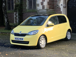 2012 Skoda Citigo 1.0 Mpi Greentech Se in Yellow — image 3