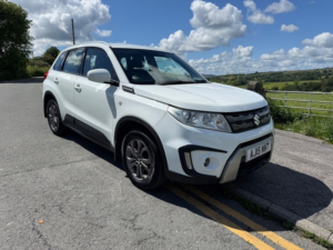 2015 Suzuki Grand Vitara Sz4 in White — image 2