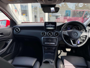 2016 Mercedes-Benz A Class 2.1 A200d Sport (premium) 7g-Dct Euro 6 (s/s) 5dr in Red — image 6