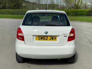 2013 Skoda Fabia 1.6 Tdi Se Euro 5 5dr in White — image 6
