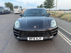 2014 Porsche Macan 3.6t V6 Turbo Pdk 4WD Euro 6 (s/s) 5dr in Black — image 2
