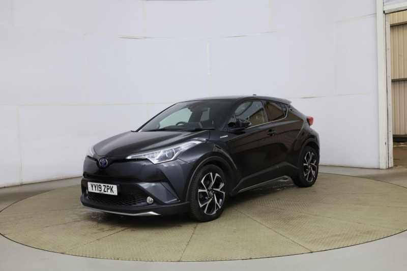 2019 Toyota C-Hr 1.8 Vvt-H Design CVT Euro 6 (s/s) 5dr in Black — image 1