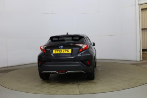 2019 Toyota C-Hr 1.8 Vvt-H Design CVT Euro 6 (s/s) 5dr in Black — image 4