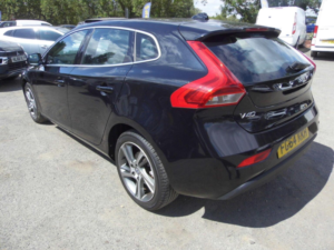 2014 Volvo V40 1.6 D2 Se Lux Euro 5 (s/s) 5dr in Black — image 5