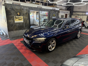 2013 BMW 3 Series 3.0 330d Xdrive M Sport Touring in Blue — image 5