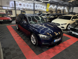 2013 BMW 3 Series 3.0 330d Xdrive M Sport Touring in Blue — image 6