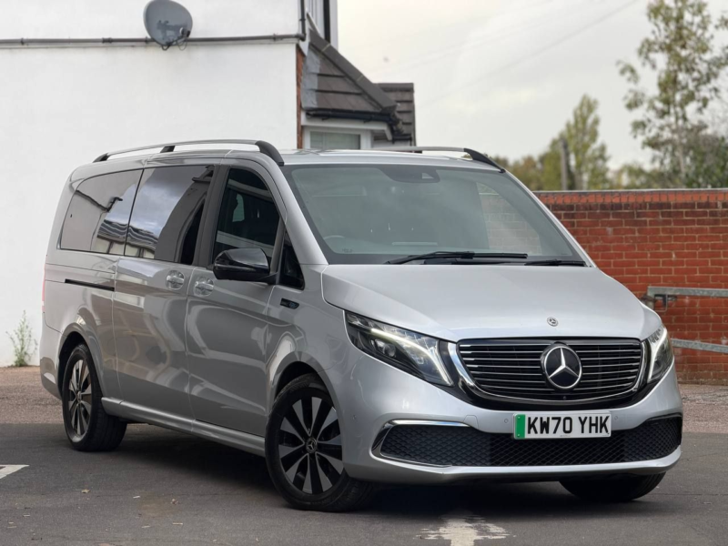 2020 Mercedes-Benz Eqv Eqv 300e 90kwh Sport (premium) MPV 5dr Electric Auto (204 Ps) in Silver — image 1