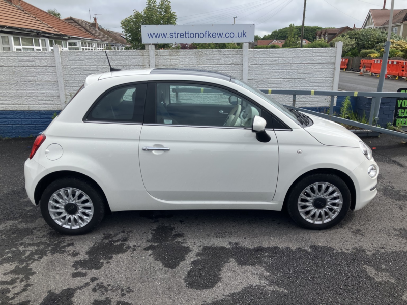 2023 Fiat 500 1.0 500 1.0 70hp Mild Hybrid in White — image 1