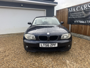 2006 BMW 1 Series 2.0 118i Sport 5 Door in Blue — image 2