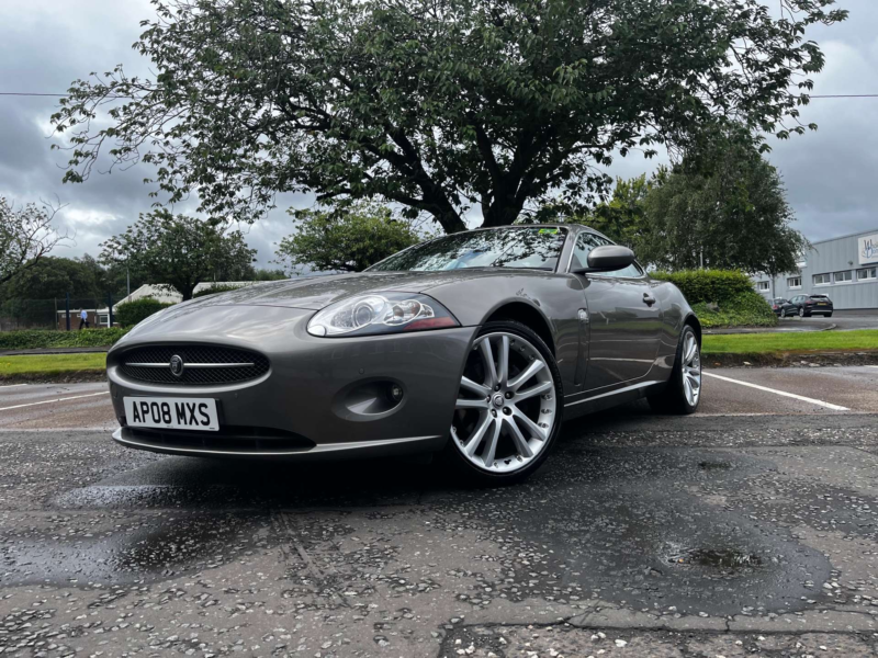 2008 Jaguar Xk 4.2 Xk Auto 3dr in Grey — image 1
