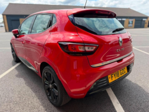 2018 Renault Clio 0.9 Tce Dynamique S Nav Euro 6 (s/s) 5dr in Red — image 4