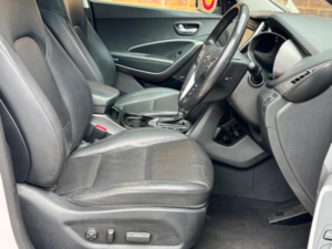 2015 Hyundai Santa Fe 2.2 Crdi Blue Drive Premium Se Auto 4WD Euro 6 (s/s) 5dr (7 Seat) in White — image 3