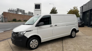 2023 Volkswagen Transporter 2.0 Tdi T28 Startline Fwd Lwb Euro 6 (s/s) 5dr in White — image 3